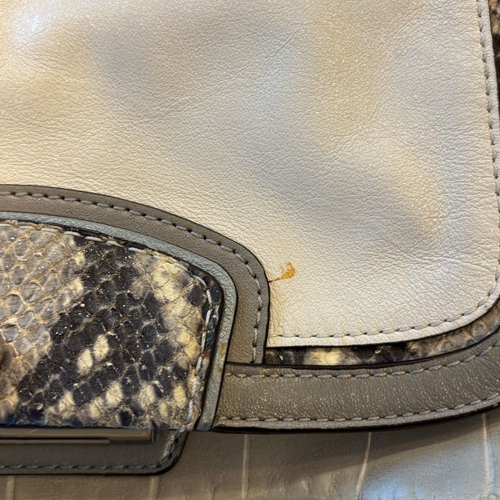 Coach Kristin Spectator Ivory Leather Hobo Bag - Picture 3 of 13